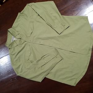 Duluth Trading Co. Button up shirt, Medium